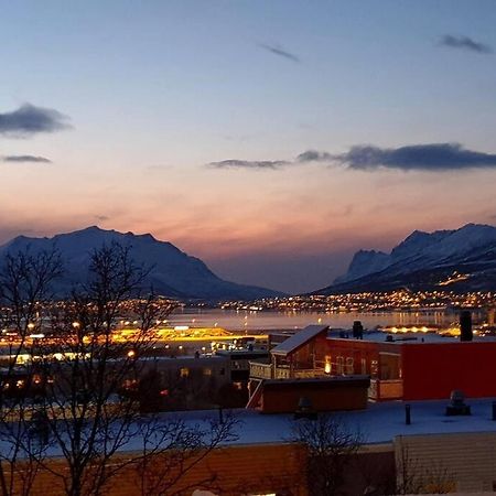 60 Sqm Apartment A - Free Parking! Tromsø Exterior foto